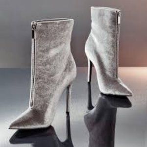 JustFab Ivy Bootie in Gray